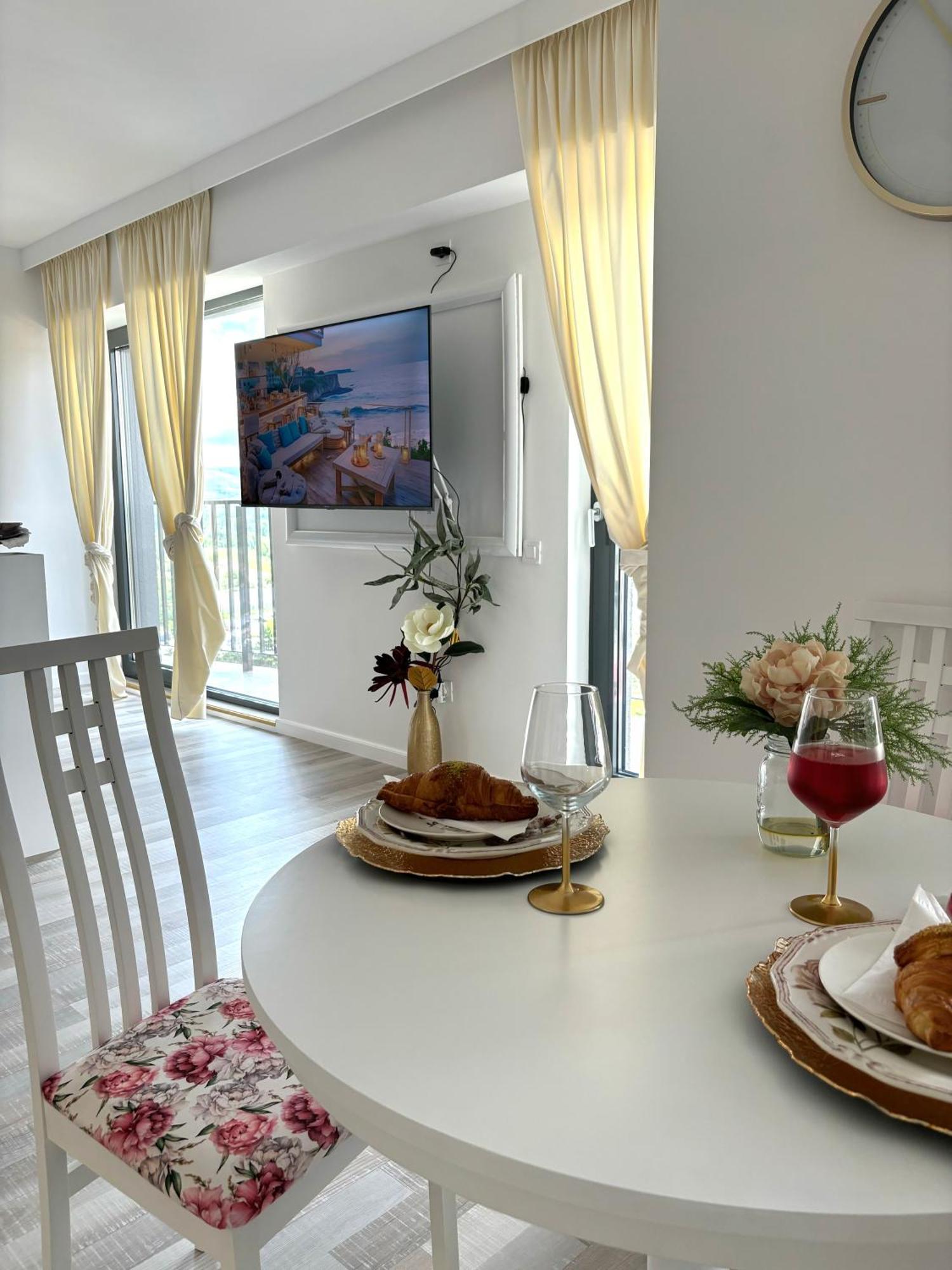 Aquilla Tower Apartment 8Th Floor Cluj-Napoca Ngoại thất bức ảnh